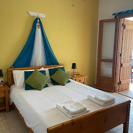 Villa Angelos With Private Gated Pool *