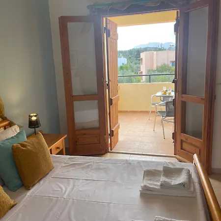 Angelos With Private Gated Pool Villa