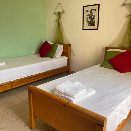Angelos With Private Gated Pool Almirída