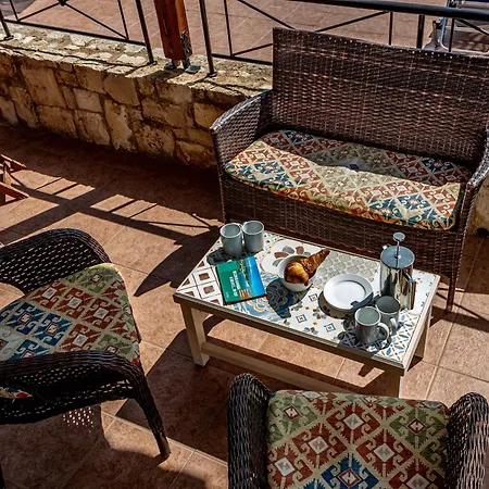 Angelos With Private Gated Pool