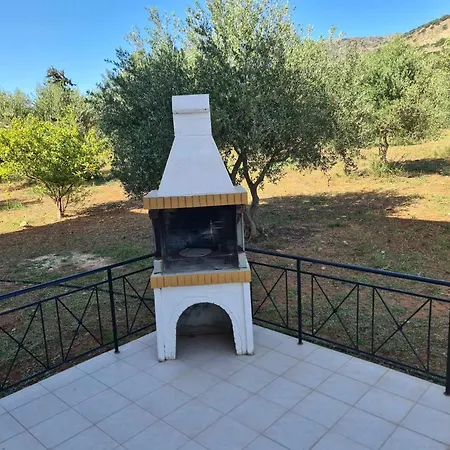 Villa Angelos With Private Gated Pool *
