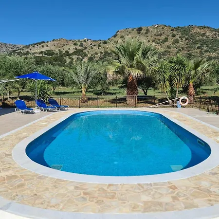 Angelos With Private Gated Pool Villa Almirída