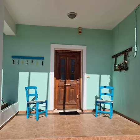 Villa Angelos With Private Gated Pool Almirída